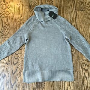 DKNY Women’s Grey Turtleneck Sweater size XS